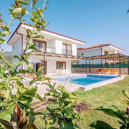 Вилла Kuytu Каш