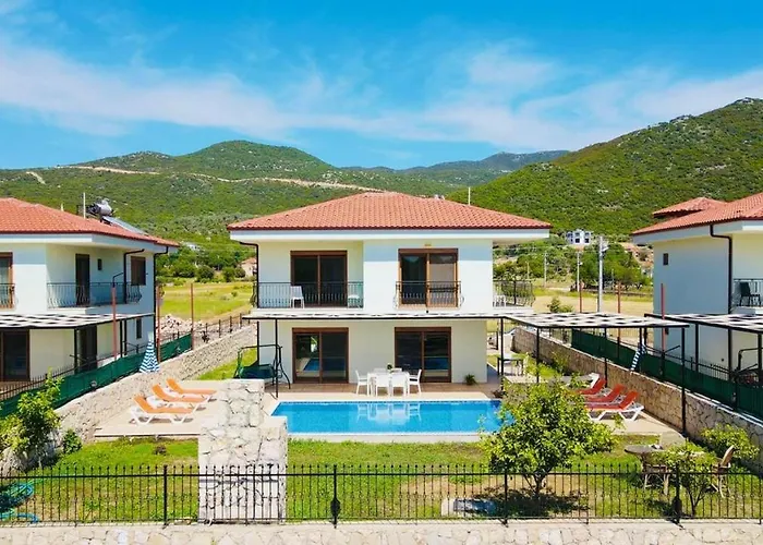 Kuytu Вилла Каш