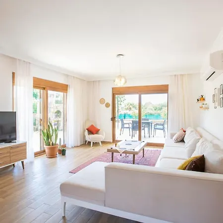 Βίλα Kuytu Κας