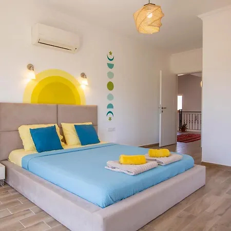 Kuytu Villa *