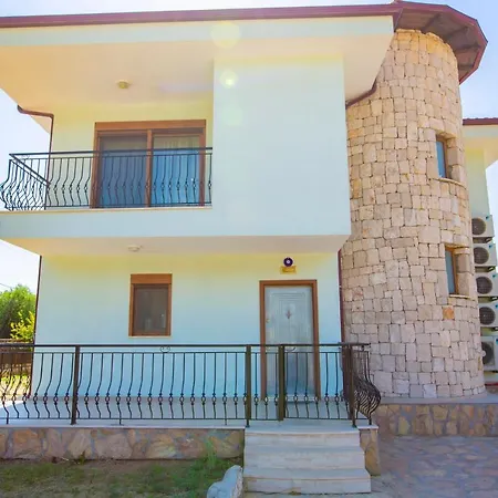 Kuytu Βίλα Κας